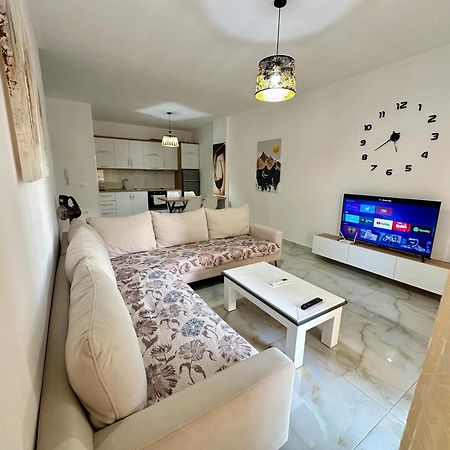 Kay Apartment Saranda Terraces מראה חיצוני תמונה