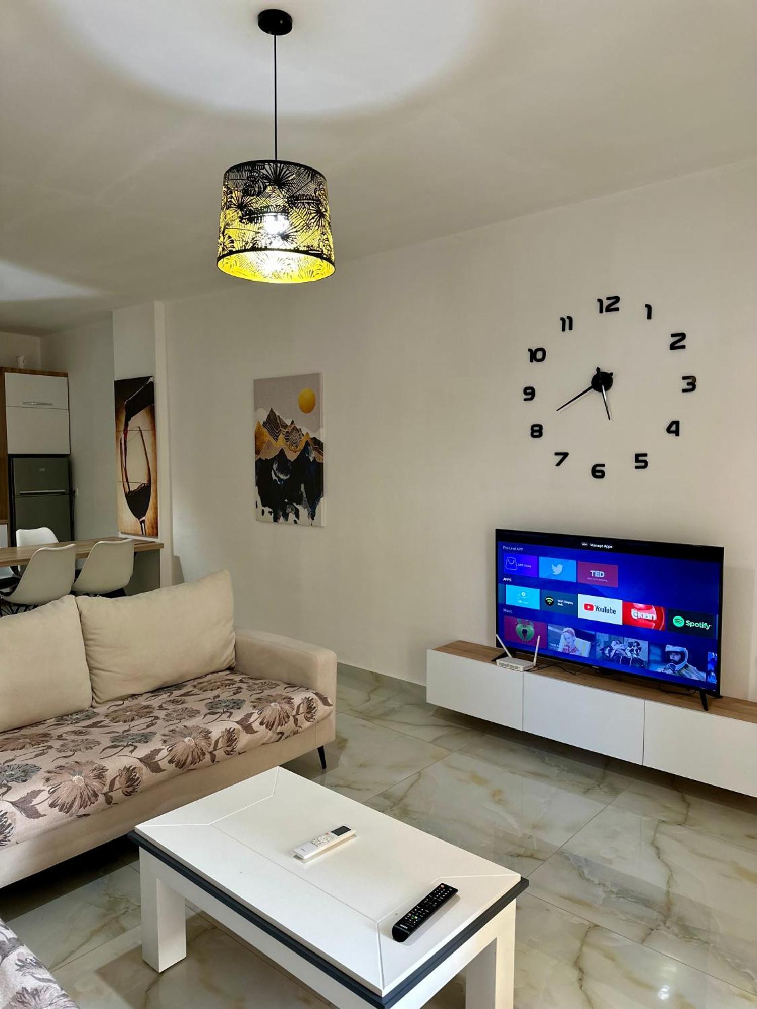 Kay Apartment Saranda Terraces מראה חיצוני תמונה